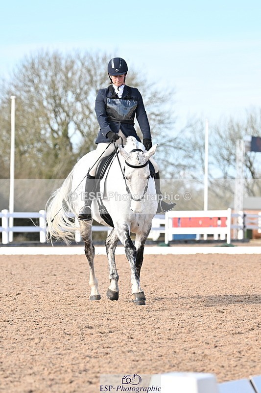 240324A-143341-04061 - Novice 27, 14.30 to 15.25