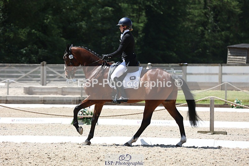 230526-130837-06326 - 165-LEV_IDWJ-Danielle_Frost-WEDTrotUp+DR