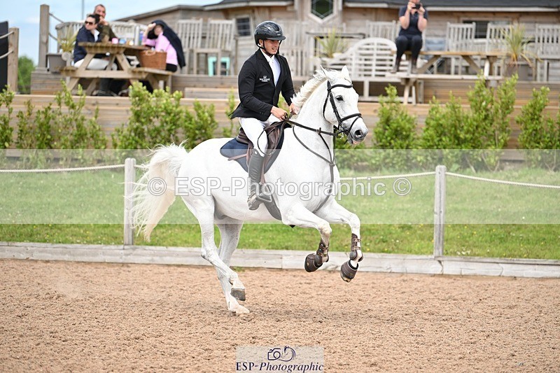 250611-131938-00661 - Cls 4 Snr Newcomers & 1.10m Open