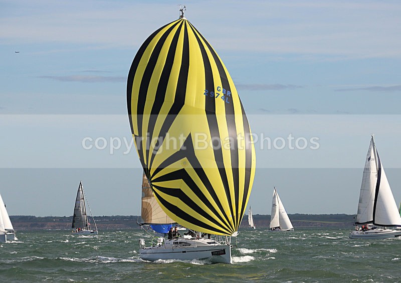 130601 GBR2974L WT7A7516 - ROUND THE ISLAND RACE - 1st June 2013