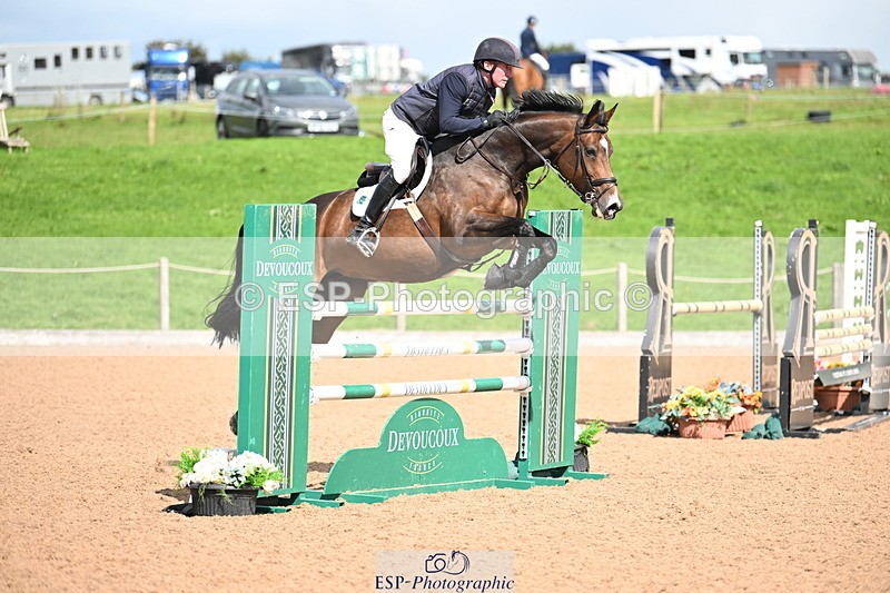 240912A-133807-01731 - Cls 4 Snr 1.20m Open