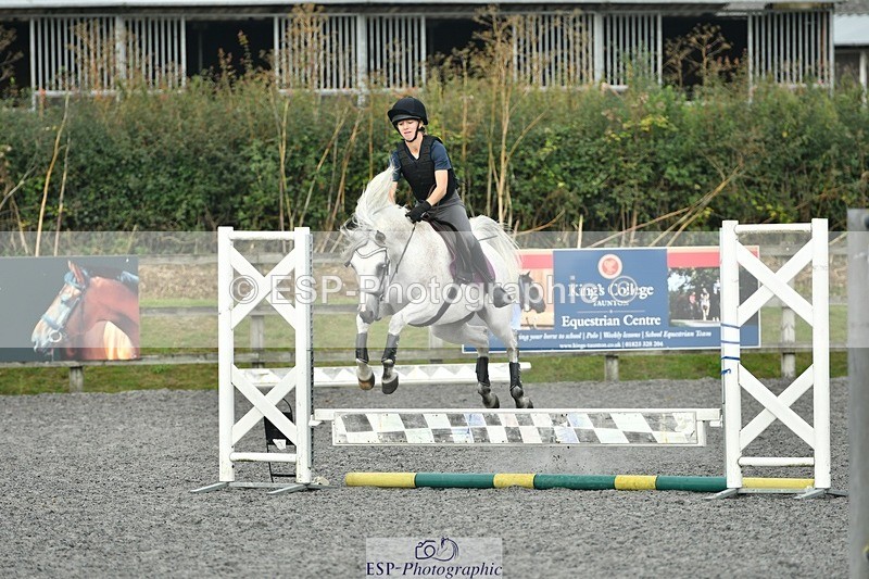 230817-092213-00158 - Theo's 1st Group - Arena