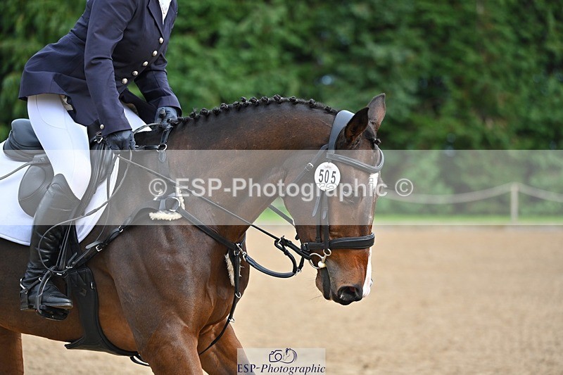 241027-142404-17869 - 505-Abby.James-SNOW.STOPPIN.HIM