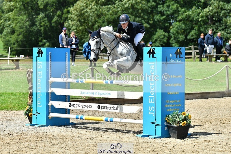 230715-135806-33526 - Cls 90 Newcomers & 1.10m Open Amateur Final