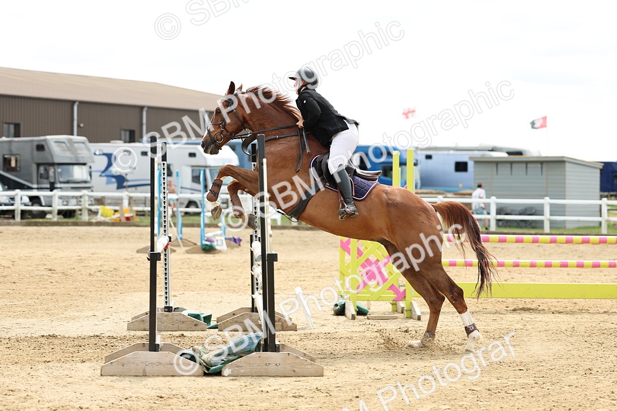 SBM_005681 - Class 17 - Senior Discovery - 1.00m