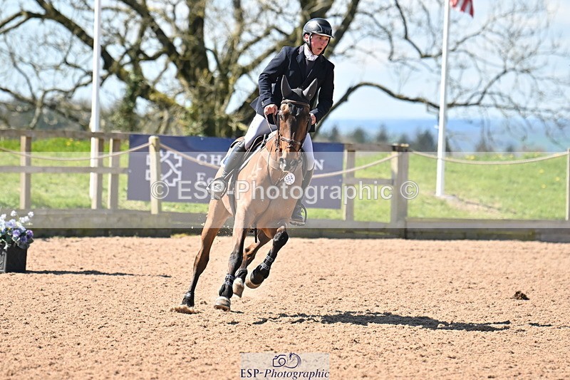 240418A-115556-02731 - Cls 5, 2 Star Medium Tour 1.35m