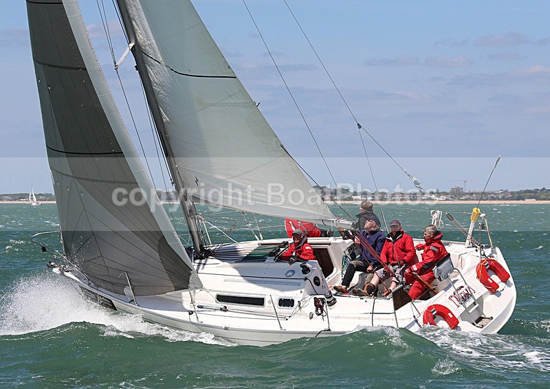 130601 DABRA GBR9453R WT7A0631 - ROUND THE ISLAND RACE - 1st June 2013