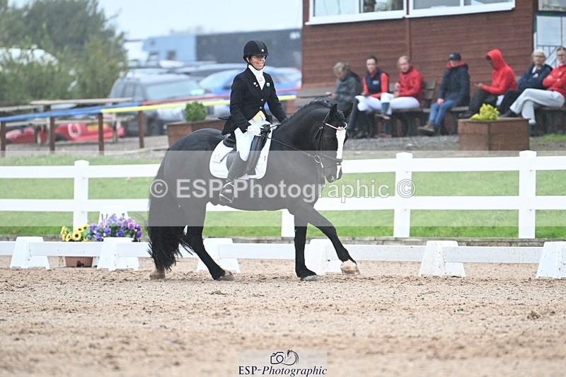 250907-142150-09264 - 021-Francesca.TurnerAlbie