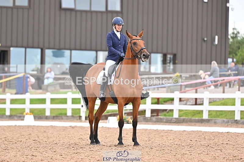 240817A-154422-10341 - 316-Hannah.Drinkwater-Sonnetti