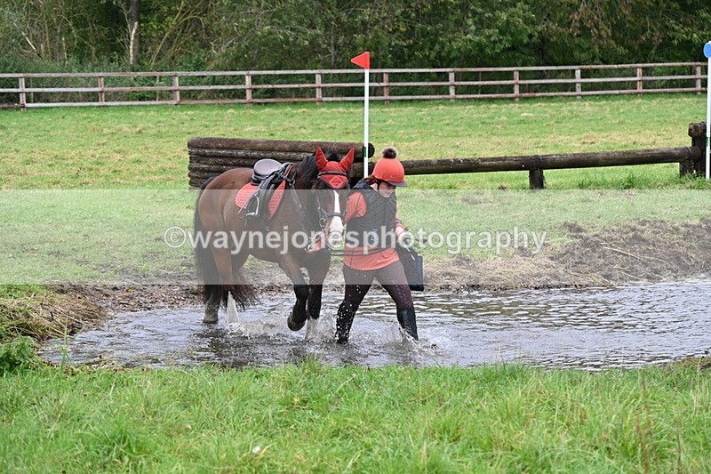 WJ6_6344 - Time at Photographer 12:41 to 13:05