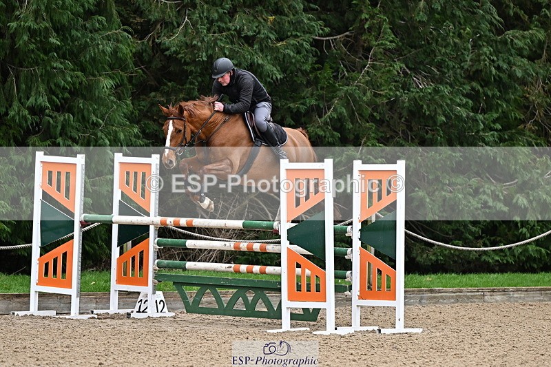 250201A-144347-01012 - Cls 04 Local Horse 120cm