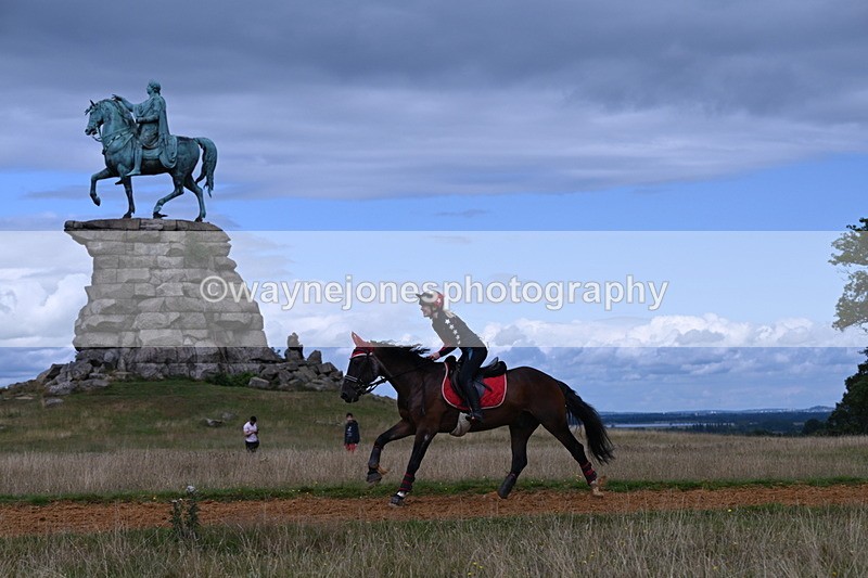 DSC_8922 - Time at Statue 14:33 to 15:10
