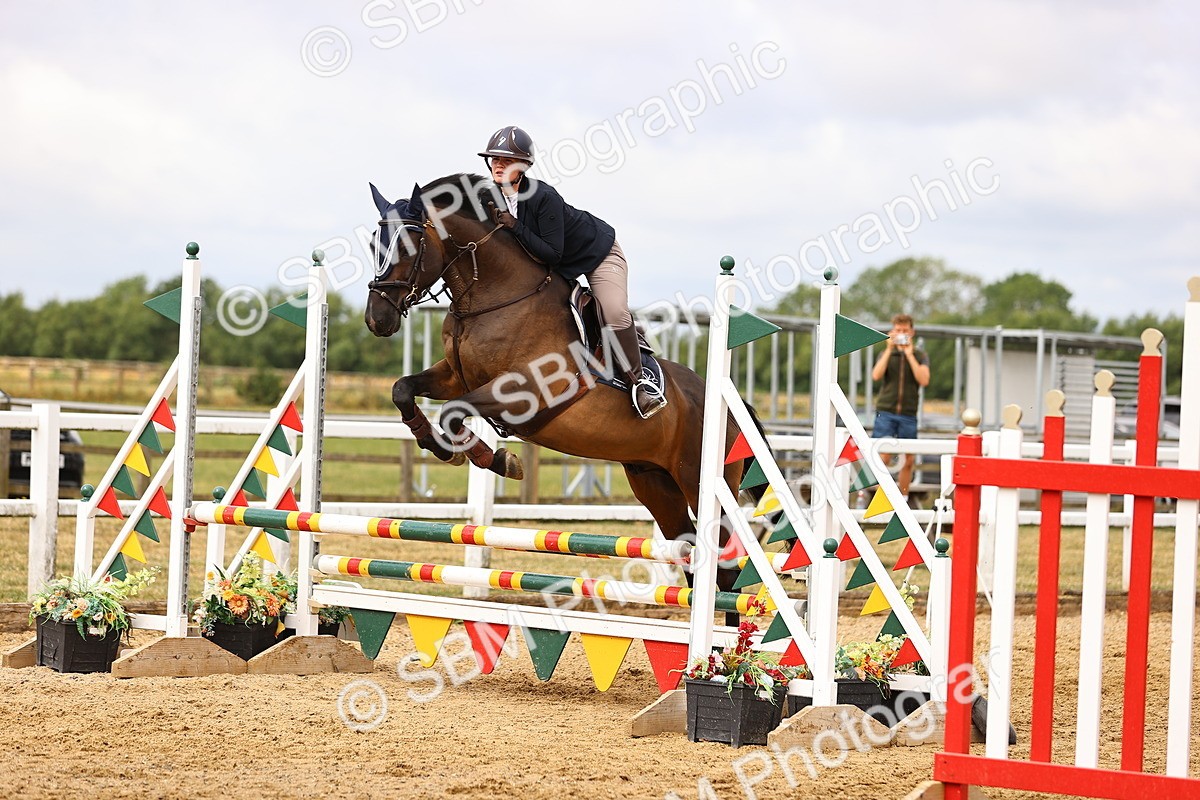 SBM_012990 - Class 13 - Senior British Novice - 90cm Open