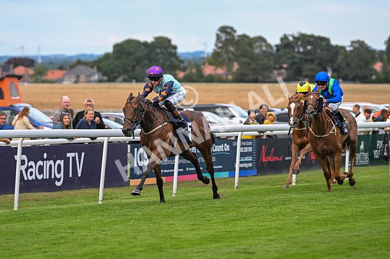 210725-Race 3-Mysteryofthesands-7191 - Race 3