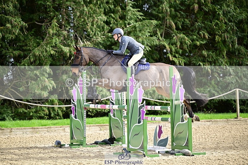 260214A-143259-00977 - 5 Newcomers and 1m 10 Open