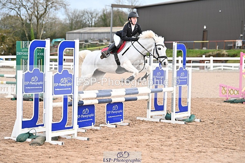 241117X-094425-03324 - Cls 05s A&B Pony Brit Nov & 80 Open