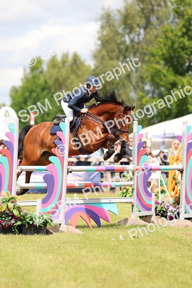 SBM_13867 - Class 206 - Senior Newcomers - 1.10m Open