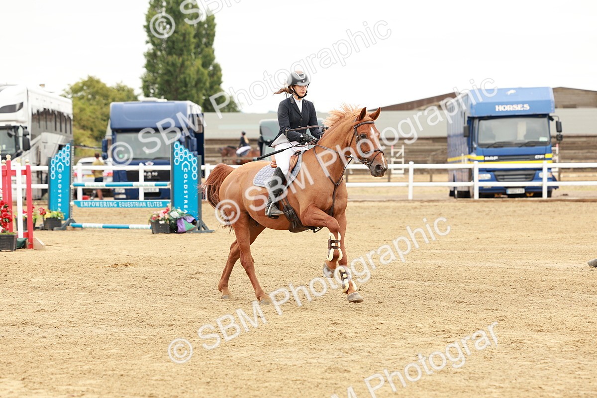 SBM_016738 - Class 20 - Senior Newcomers - 1.10m