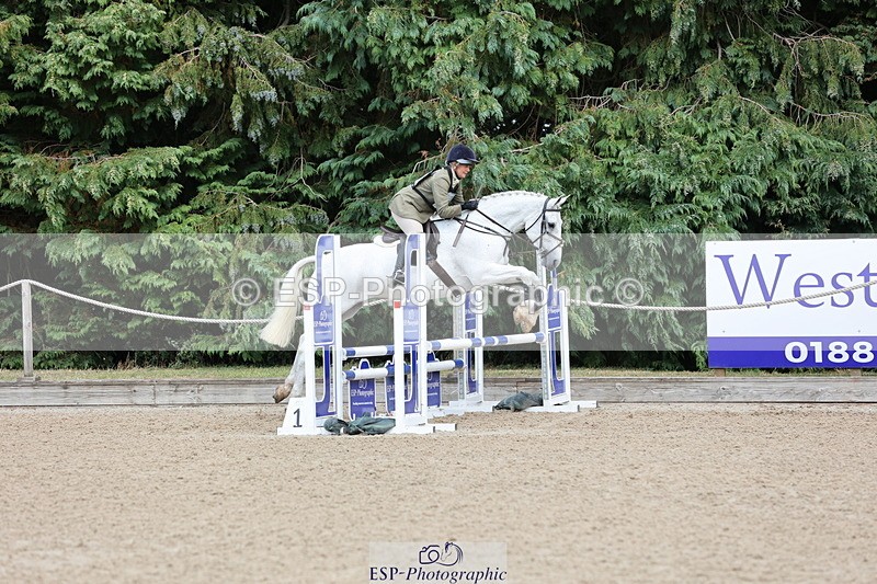 250803A-154141-15879 - Q-760-Sharon.Routley-KNOCKDOMNEY.SILVER.GAP