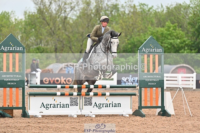 260508-090050-04298 - Cls 17 British Novice and 90cm Open