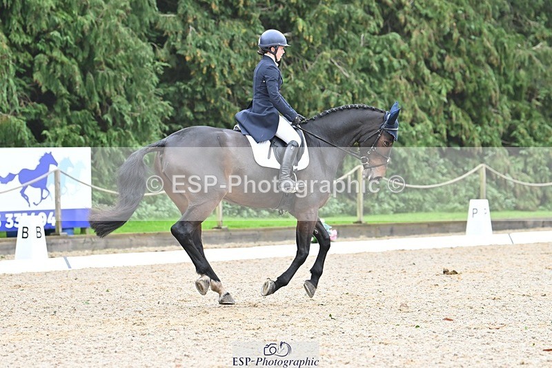 231019-112807-02147 - 108-BELGRAVE.IRENA-Lizzie.Scholefield-DR