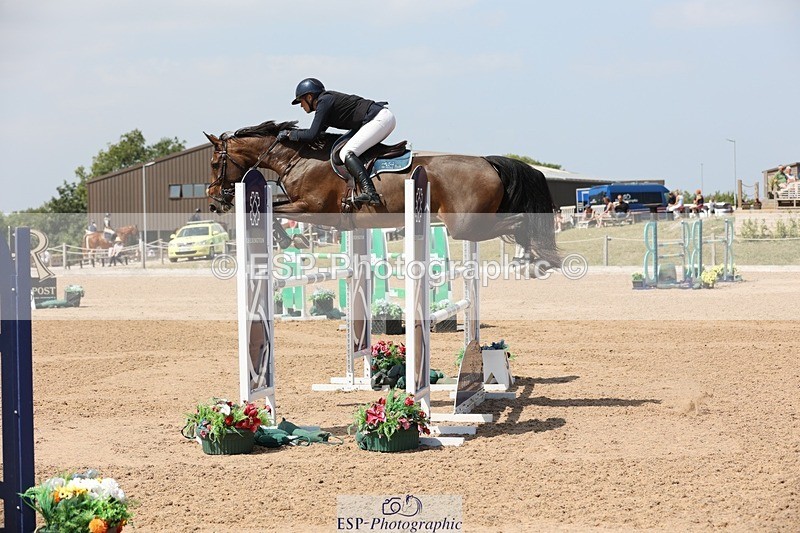 250725-142659-03304 - Cls 3 Snr Foxhunter