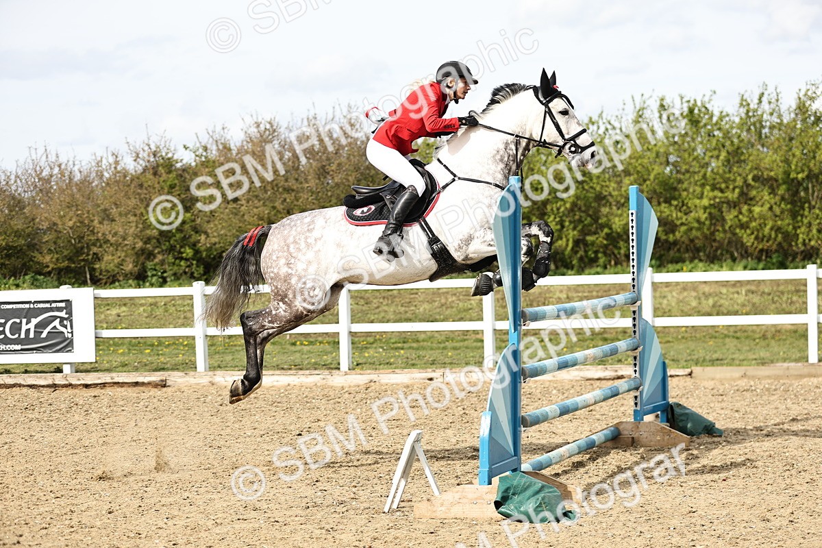 SBM_001453 - Class 5 -Senior Foxhunter - 1.20m