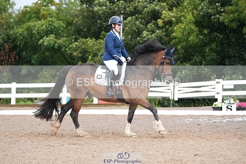 250907-105109-05905 - 089-Alison.CrimpCrwys.Beau