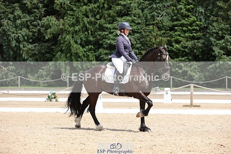 240721-142238-09524 - 232-Samantha_Pring-Tongwynlais_Moon_Dancer