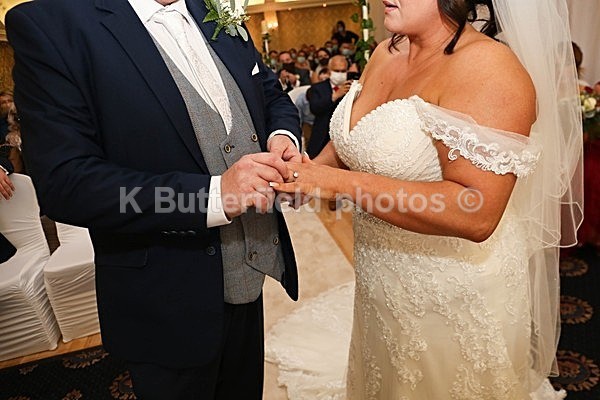 202 - Eric Rooney and Philomena Furey Castle Arch Hotel