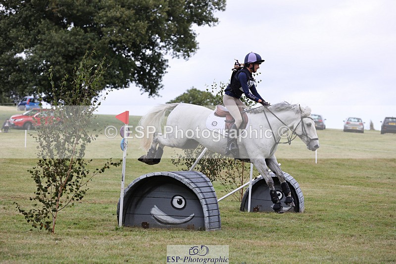 240825X-142007-34634 - 80cm XC 14.30 to 15.30