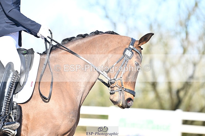 240218A-110249-05780 - 131-Lauren.Burrows-Active.Vogue