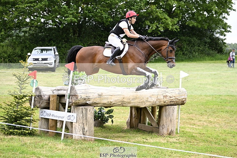 250524A-102855-08532 - A-058-Baptiste.Dehoorne-FAST.AND.DEVIL