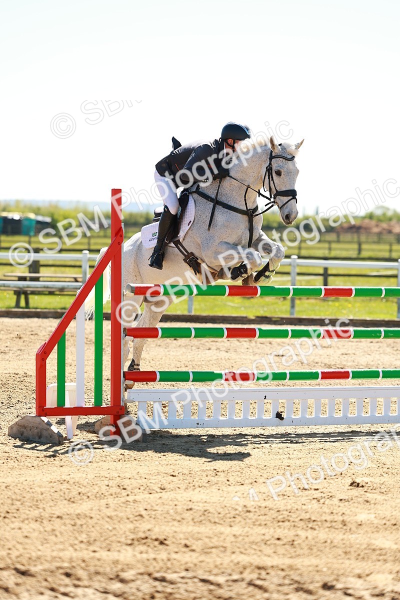SBM_001531 - Class 5 - Senior Foxhunter - 1.20m