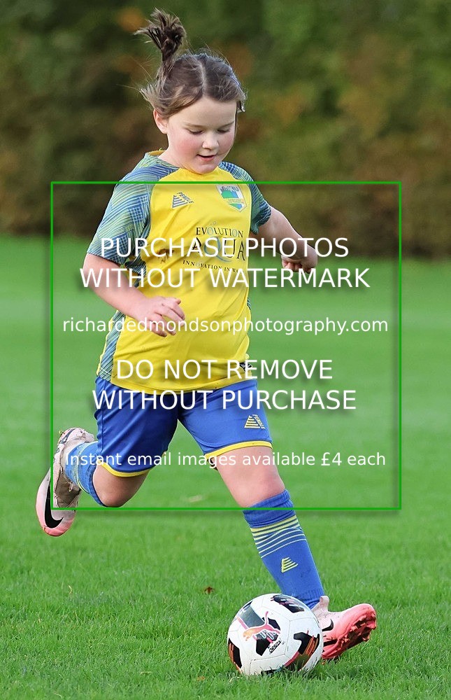 533A0424 - Kendal Utd Girls Under 8's (25/10/25)