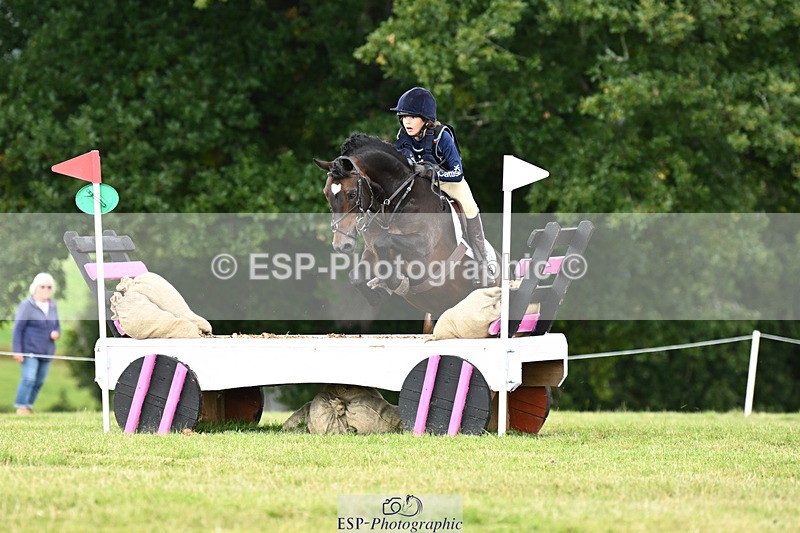 240825X-103041-31118 - 70cm XC 10.00 to 11.00