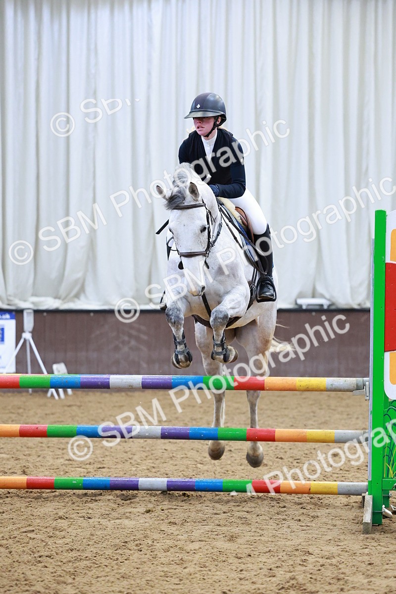 SBM_003028 - Class 9 - Equissage Pulse Senior BritiNovice/ 90cm Open