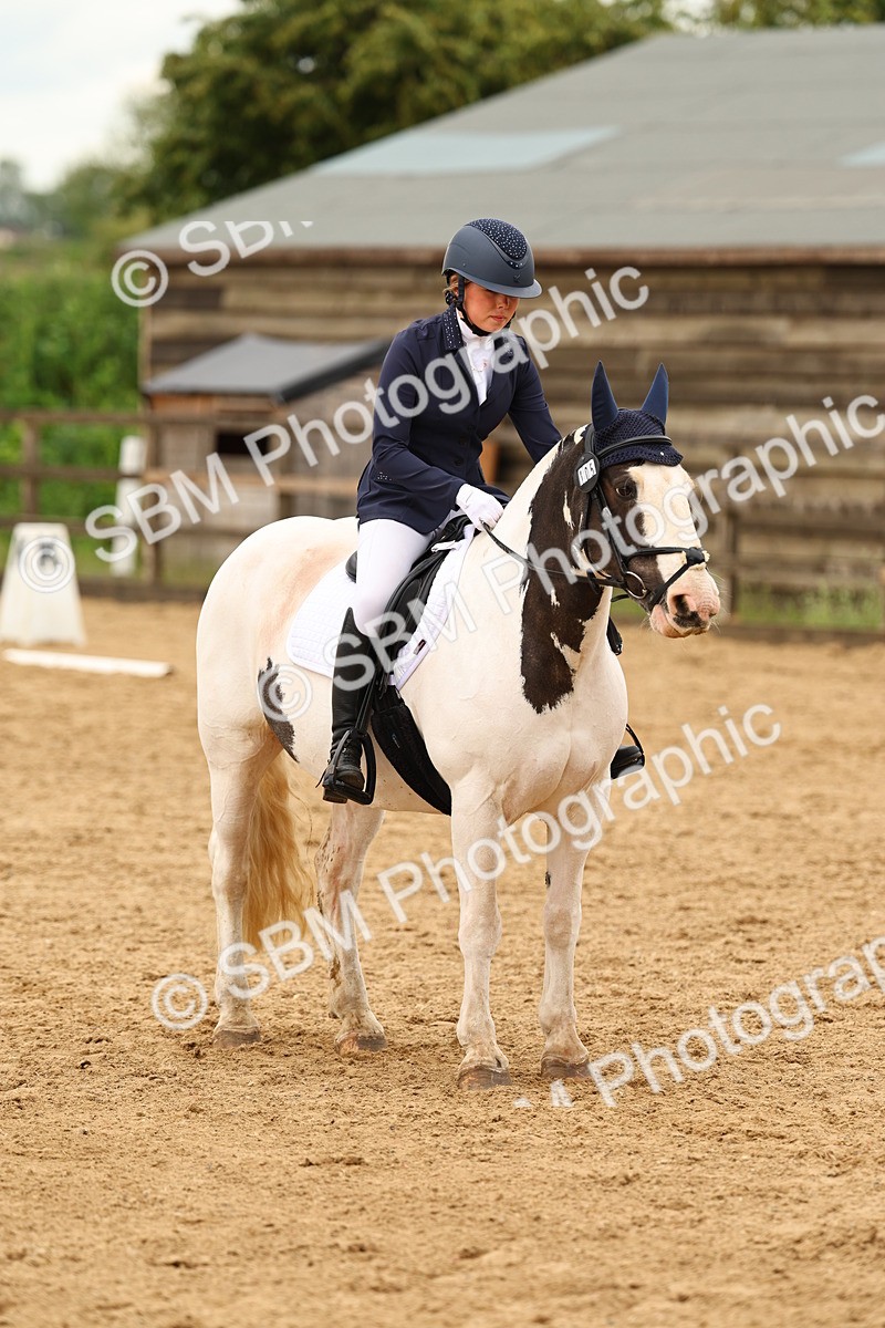 SBM_003413 - Class 7 - Novice 2