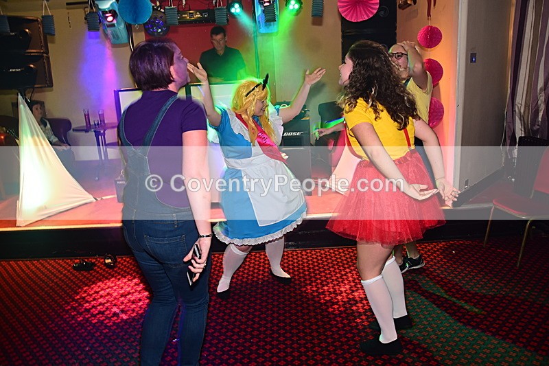 TAY-700 - Tayla's 18th