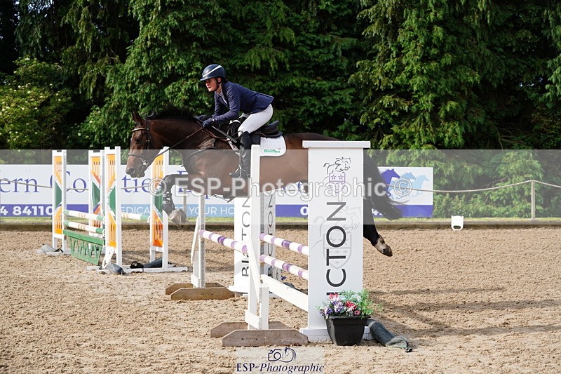 250613A-083208-00966 - Cls 8 85cm Schooling Round