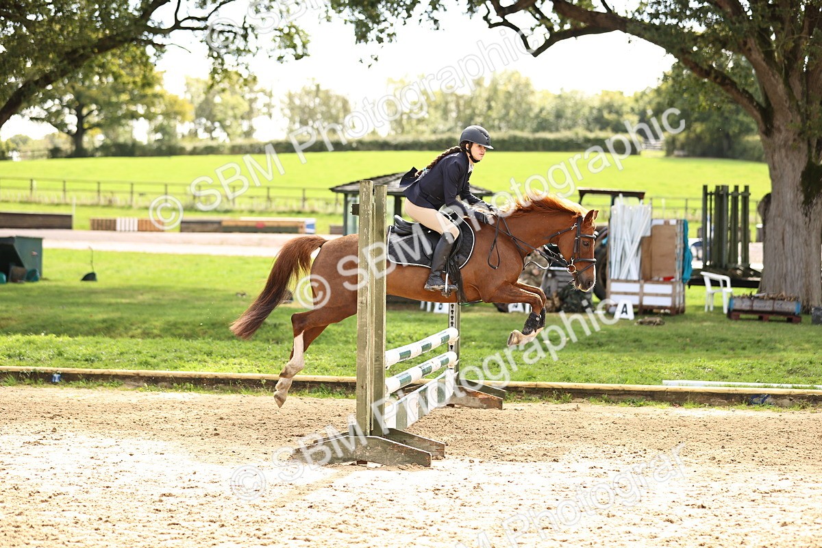 SBM_44849 - J9 - Junior Pony 70cm Championship