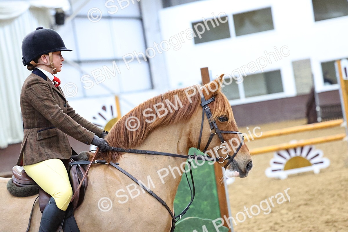 SBM_003587 - Class 37 - 80cm Training Stakes