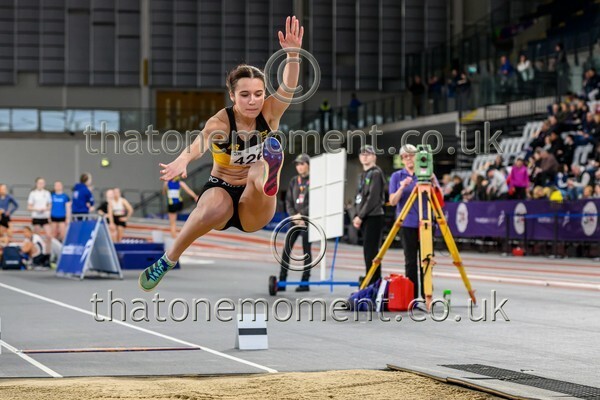 AgeInd25SUN-912443 - Field Female