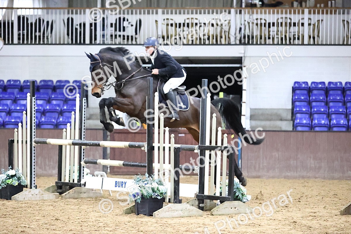 SBM_2115 - Class 8 - Nupafeed Supplements Senior Discovery/ 1m Open