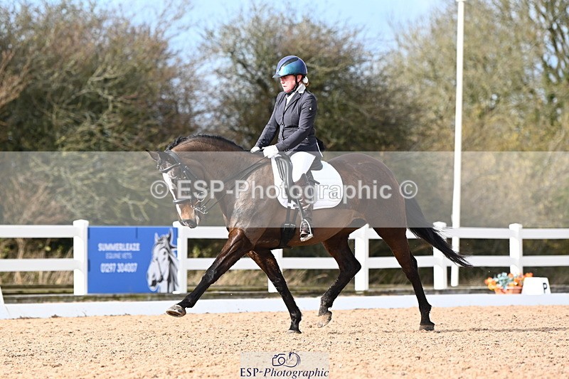 240218A-143829-08703 - 184-jeanette.male-Langaller.Future.Star