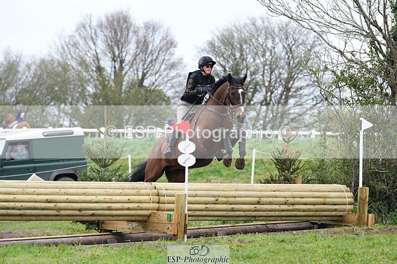 250419-123754-09969 - 417-Anna.Bruce-APPLE.PYE