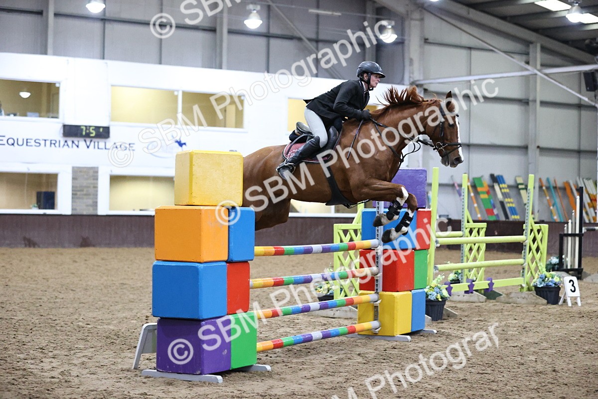 SBM_002009 - Class 4 - Senior Newcomers - 1.10m Open