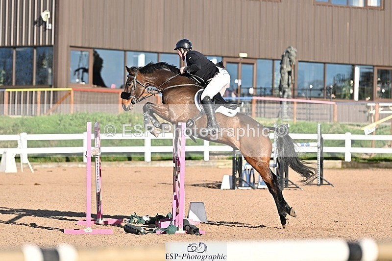 241120X-134052-00582 - Cls 05A&B Snr Fox & 120 Open