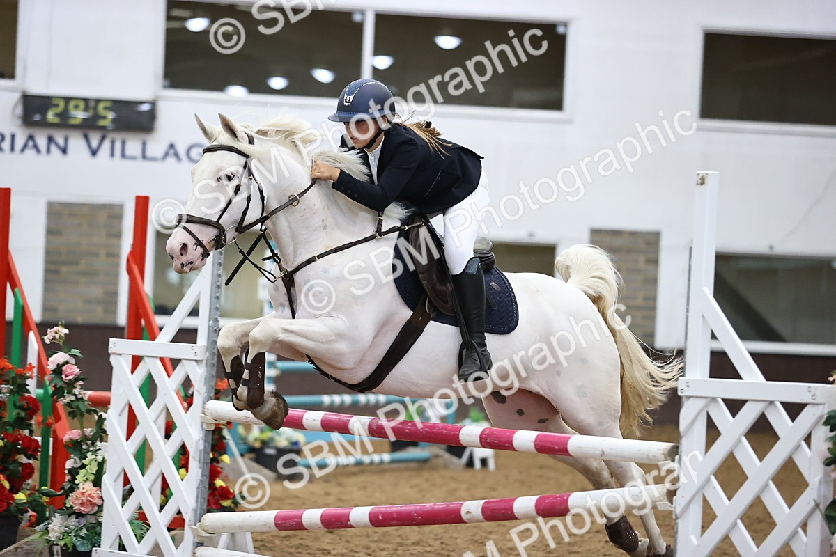 SBM_002801 - Class 6 - Pony Newcomers 1.00m Open