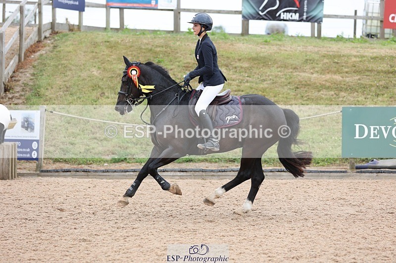 250629-134352-12197 - Cls 28 Pony Foxhunter Jump Offs & Presentations